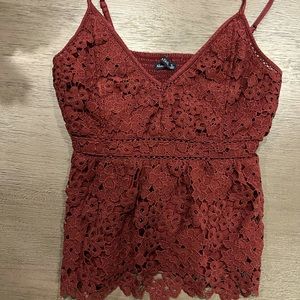 Abercrombie & Fitch lace peplum tank top size small maroon dark purple red